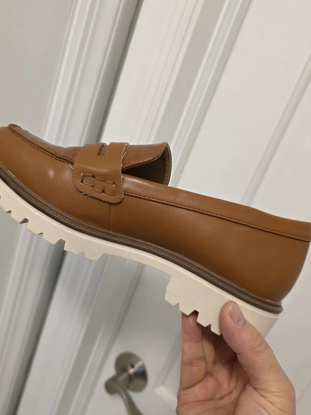 Journee Collection Kenly Penny Loafers Size 7W, Business Casual Lug Sole